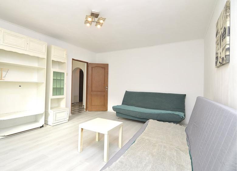 Apartament cu 3 camere decomandat, mobilat în Unirii
