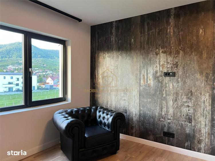 Apartament cu 4 camere în Central
