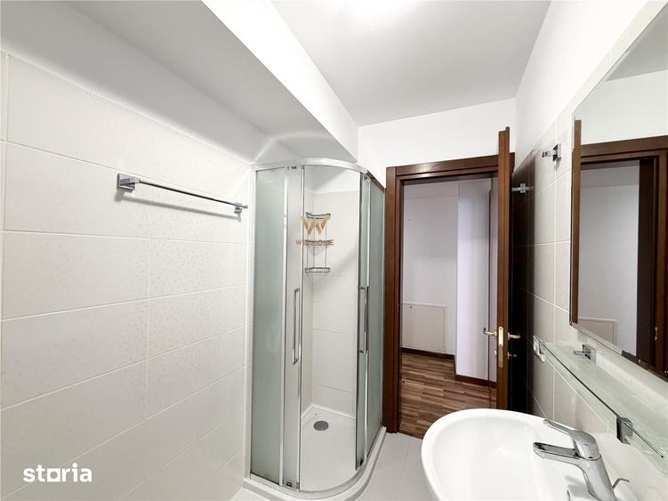 Apartament cu 3 camere în Calea Dumbrăvii
