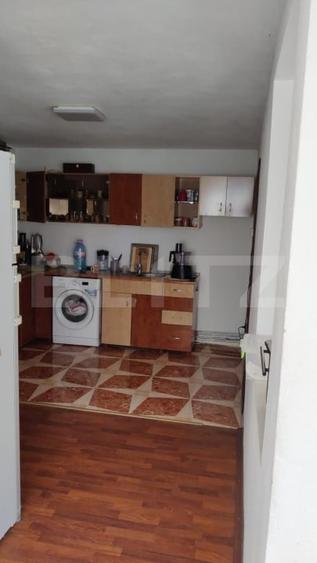 Casă individuală cu 4 camere cu Canalizare în Exterior Vest