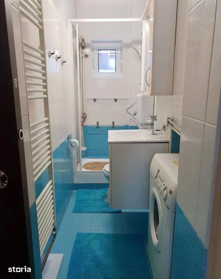 Apartament cu 3 camere decomandat în Grivița