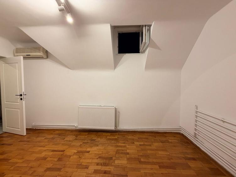 Apartament cu 2 camere decomandat în Eminescu