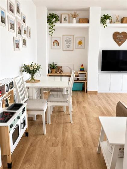 Apartament cu 4 camere decomandat în Circumvalațiunii