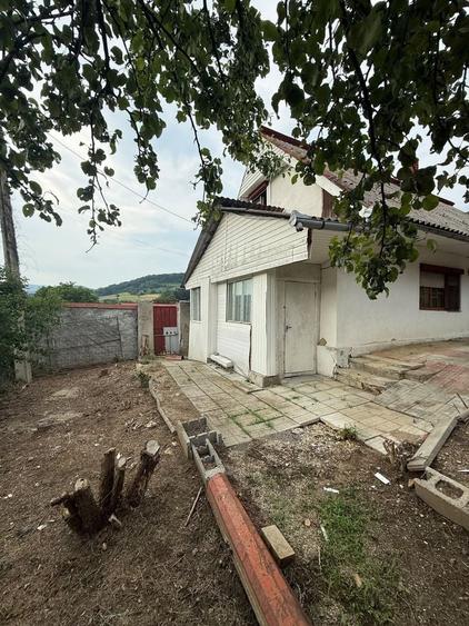 Casă cu 2 camere în Vâlcele