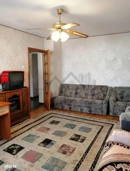 Chirie pentru o camera in apartament de trei camere zona Arcu - Gara - exclus agentie - 1