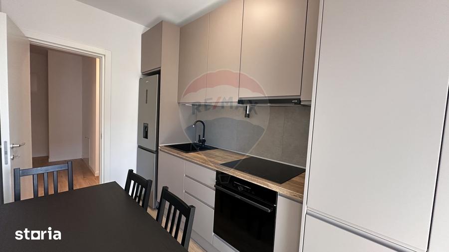 Apartament cu 3 camere în Theodor Pallady