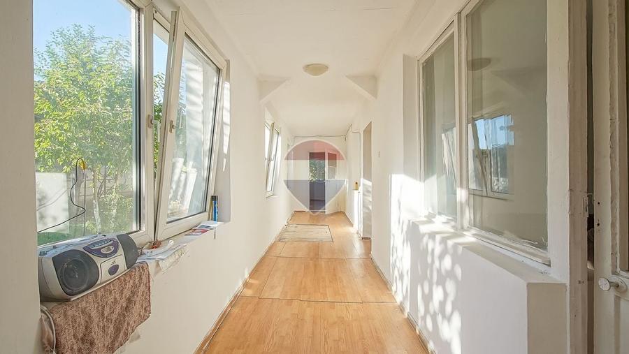 Casă individuală cu 3 camere cu Teren 1651 Mp în Feldioara