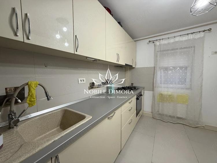 Apartament cu 3 camere decomandat în Bucovina