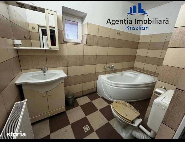 Casă cu 3 camere decomandat cu Teren 360 Mp în Burdea