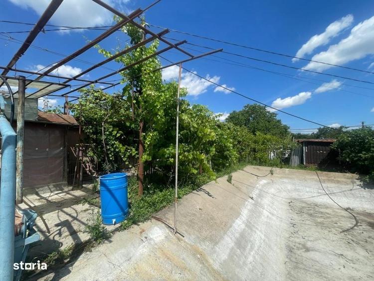 Casă cu 2 camere în Central