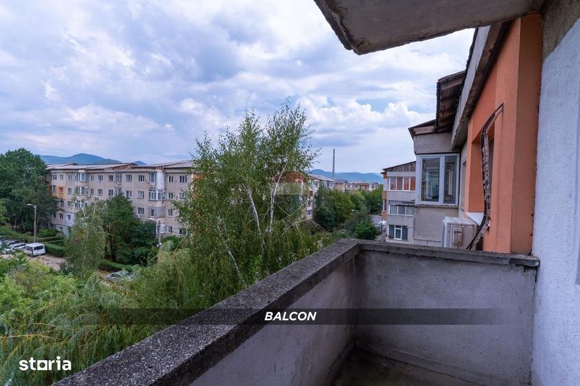 Apartament cu 2 camere decomandat în Central