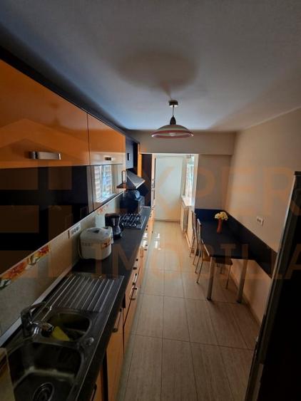 Apartament cu 3 camere decomandat, mobilat în ICIL