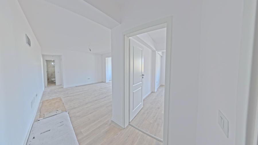 Apartament cu 3 camere semidecomandat în Brâncoveanu
