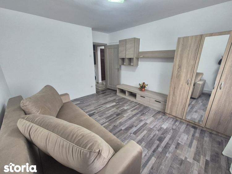 Inchiriere garsoniera decomandata zona Astra Str.Sitarului - 2