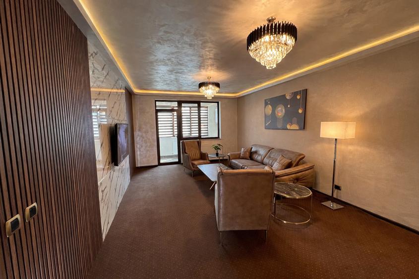 Apartament cu 2 camere decomandat, mobilat în 13 Decembrie
