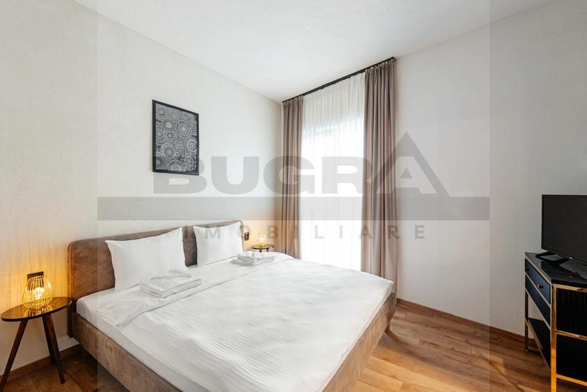 Apartament cu 3 camere semidecomandat, mobilat în Central