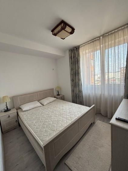 Apartament cu 2 camere decomandat, mobilat în Roșu