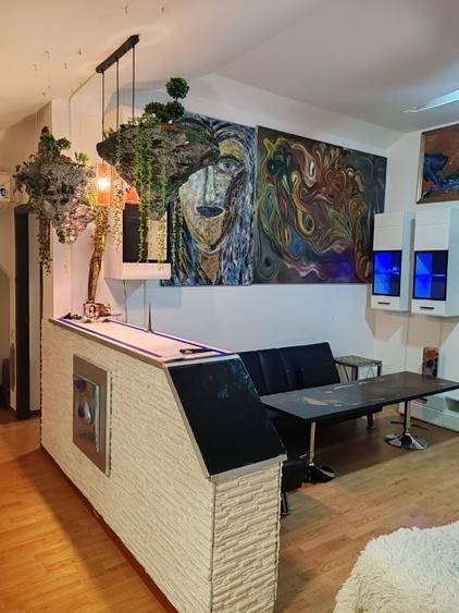Apartament cu 3 camere semidecomandat, mobilat în Ozana