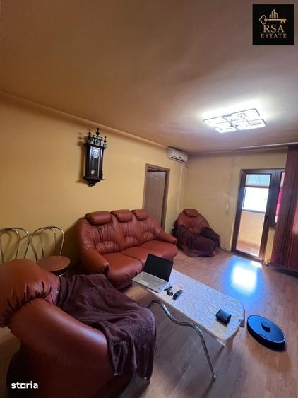 Apartament cu 3 camere în Traian