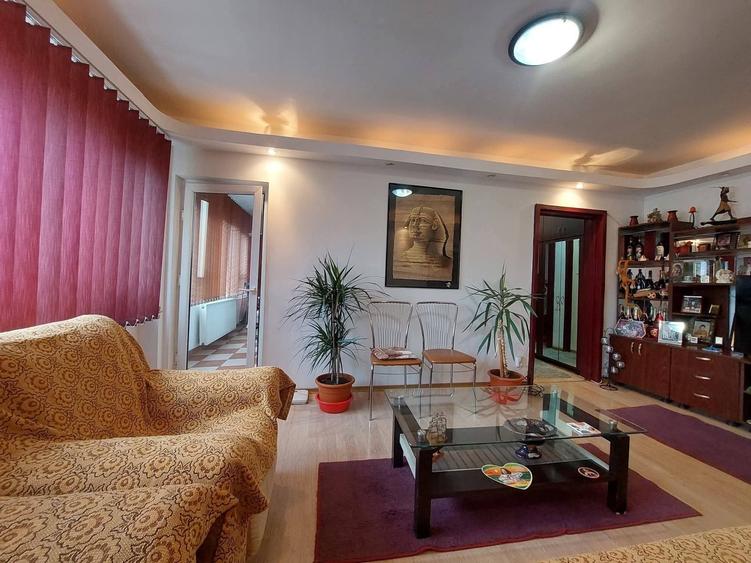 Apartament cu 2 camere semidecomandat, mobilat în Colentina