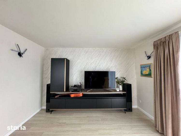 Casă cu 4 camere cu Teren 350 Mp în Recea