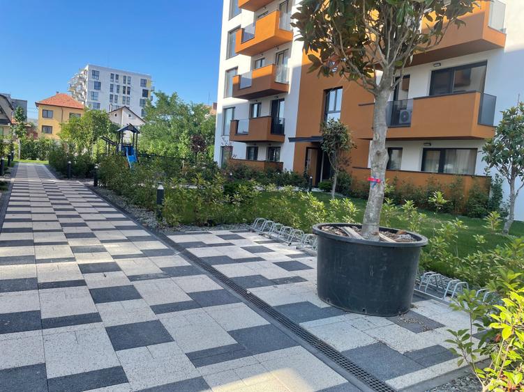 Garsonieră decomandată în Exterior Vest