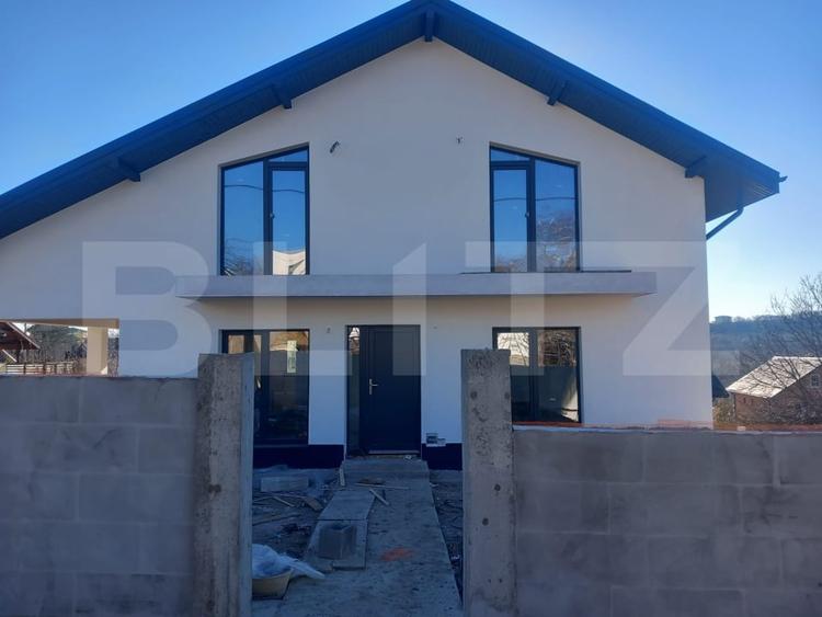 Casă individuală cu 5 camere cu Teren 500 Mp în Valea Adâncă