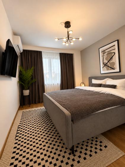 Casă individuală cu 5 camere cu Teren 100 Mp în Fundeni
