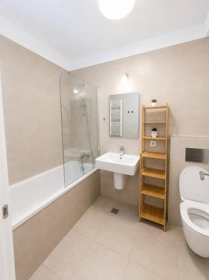 Apartament cu 2 camere decomandat, mobilat în Pipera