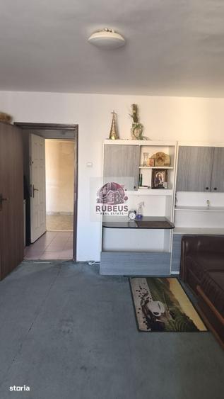 Garsonieră semidecomandată în Crihala