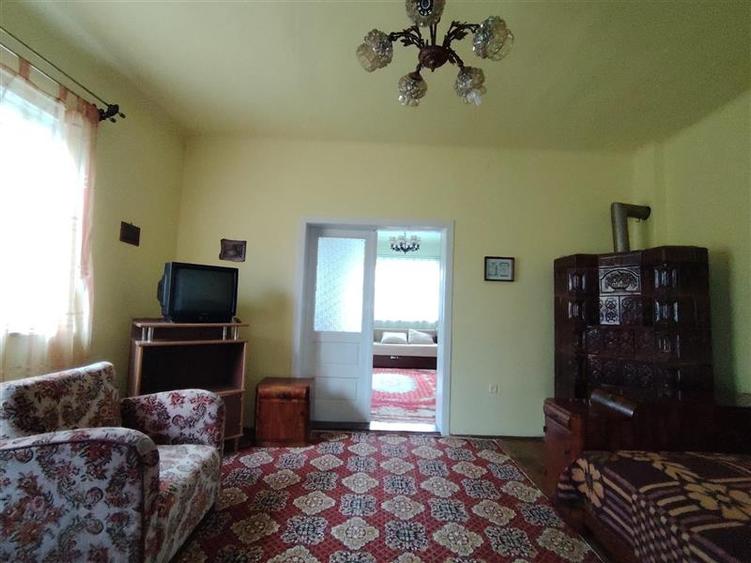 Duplex cu 2 camere cu Canalizare în Est