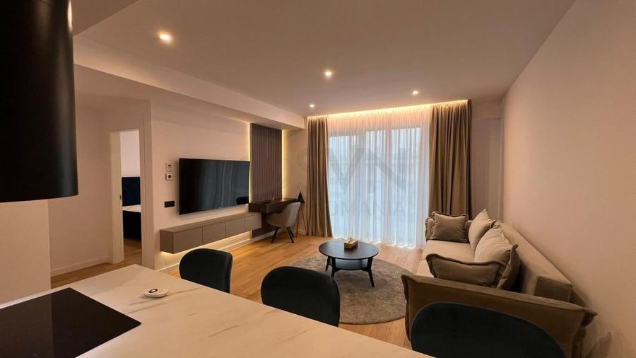 Apartament cu 2 camere semidecomandat, mobilat în Herăstrău