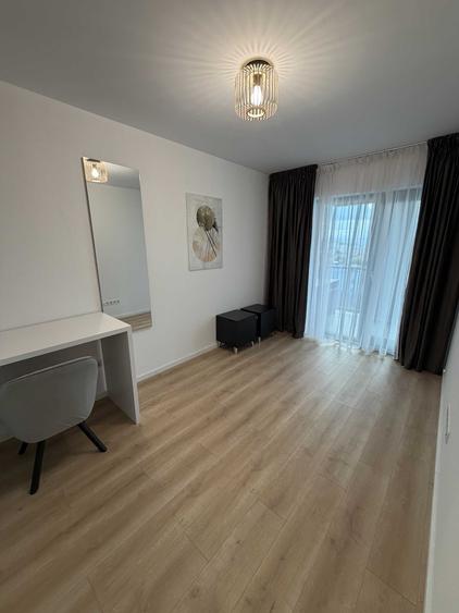 Apartament cu 3 camere decomandat în Dosu Bricii