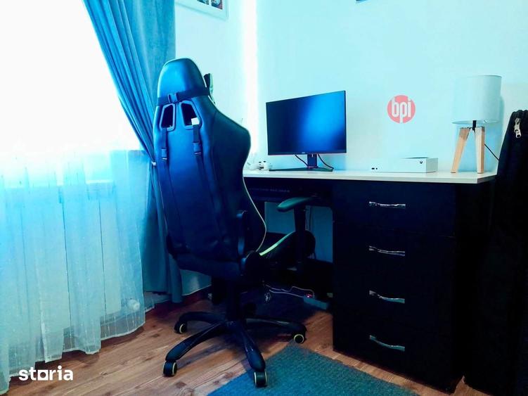 Casă cu 5 camere cu Teren 798 Mp în Slatina