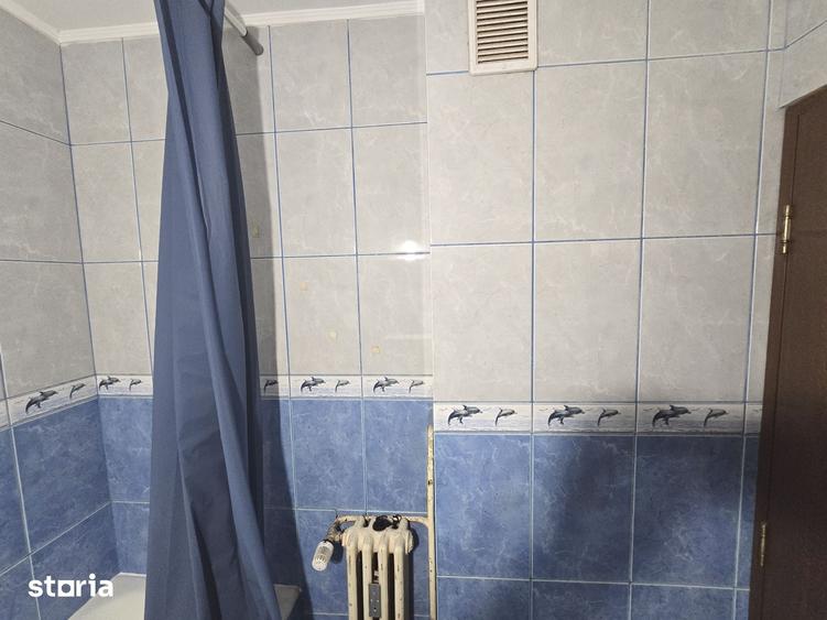 Apartament cu 2 camere semidecomandat în Crângași