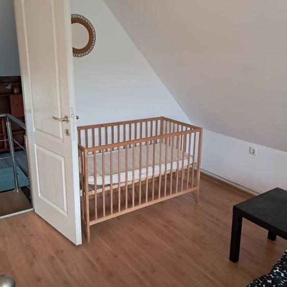 Casă cu 2 camere cu Teren 100 Mp în Hetiur
