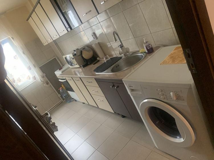 Apartament cu 2 camere decomandat în Moldova Veche