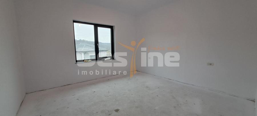 Casă individuală cu 4 camere cu Teren 407 Mp în Miroslava