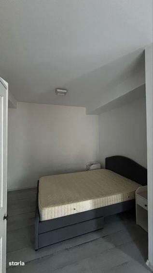 Inchiriez apartament zona UMF - 4