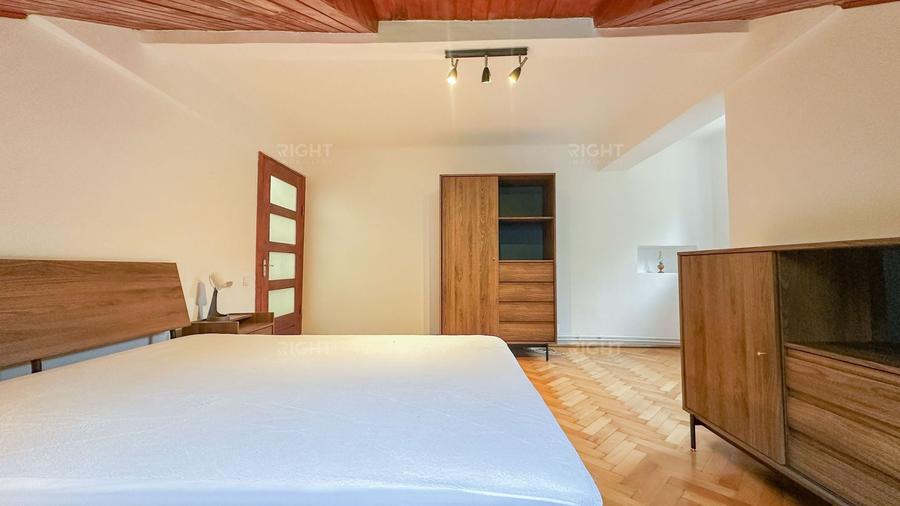 Apartament cu 2 camere decomandat, mobilat în Central