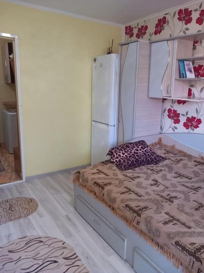 Garsonieră în Sârbi