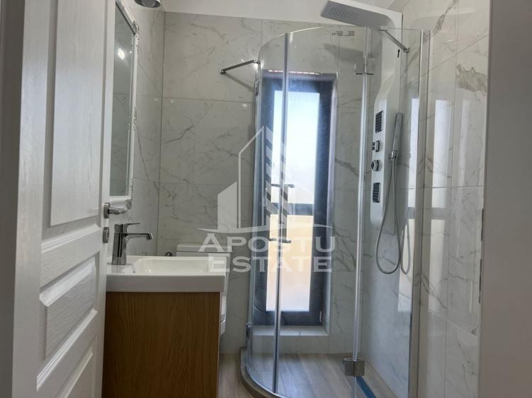 Duplex cu 4 camere cu Canalizare în Covaci