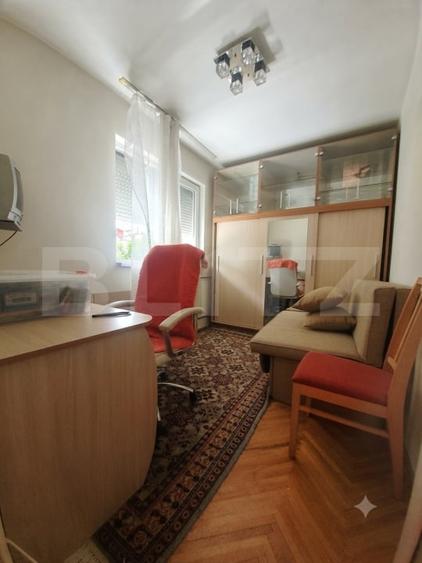 Apartament cu 3 camere semidecomandat, mobilat în Dacia