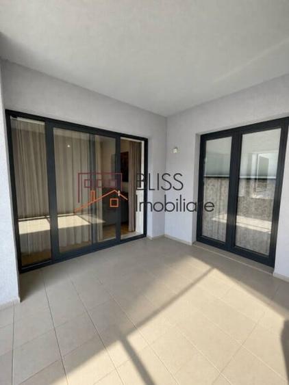 Apartament cu 3 camere semidecomandat în Aviației