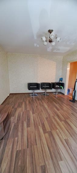 Apartament cu 4 camere decomandat în 1 Decembrie 1918