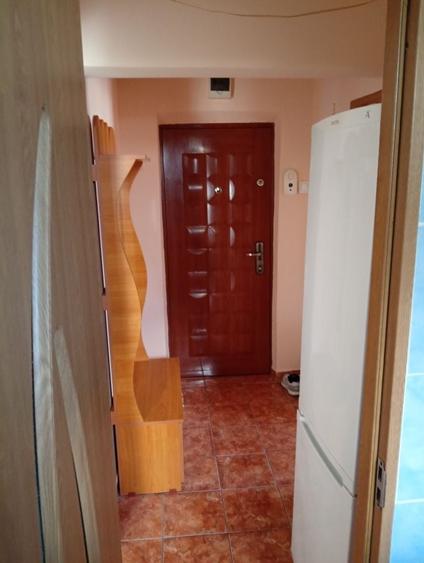 Apartament cu 3 camere decomandat în Calea Romanului