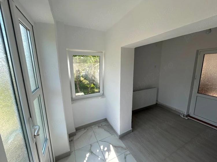 Casă cu Teren 80 Mp în Central