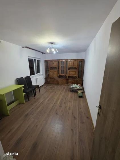 Apartament cu 2 camere decomandat în Canta