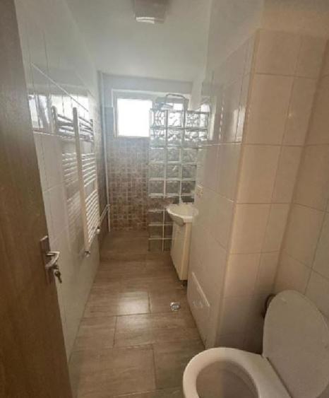Tineretului,METROU ,MOBILAT,utilat COMPLET,DECOMANDAT,geam la baie,AC - 7