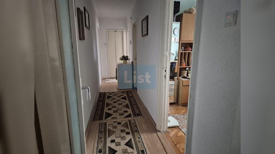 Apartament cu 4 camere decomandat, mobilat în Crihala